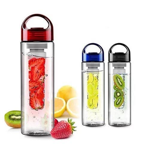 Fruit infuser bottles in red, blue and black with strawberry, lemon and kiwi
